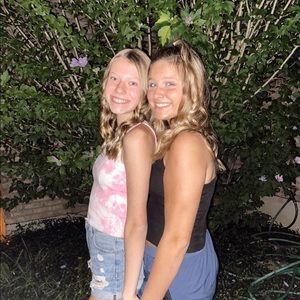 Meet your Posher, Sienna